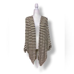 Honey Punch Cotton Diamond Striped Drop Shoulder‎ Oversized Full Sleeve Cardigan